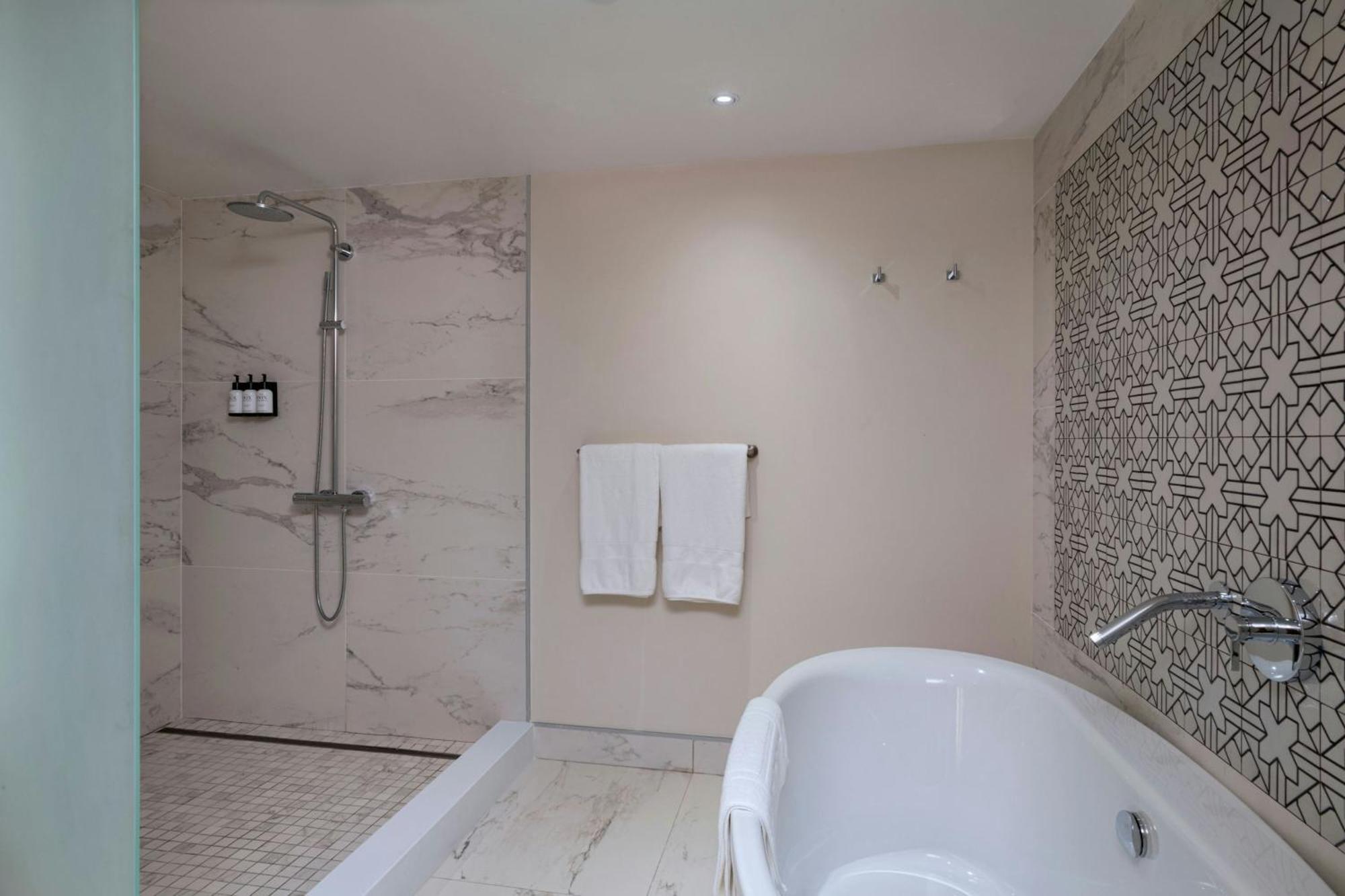 The Brix Autograph Collection Hotel Belmont Bagian luar foto